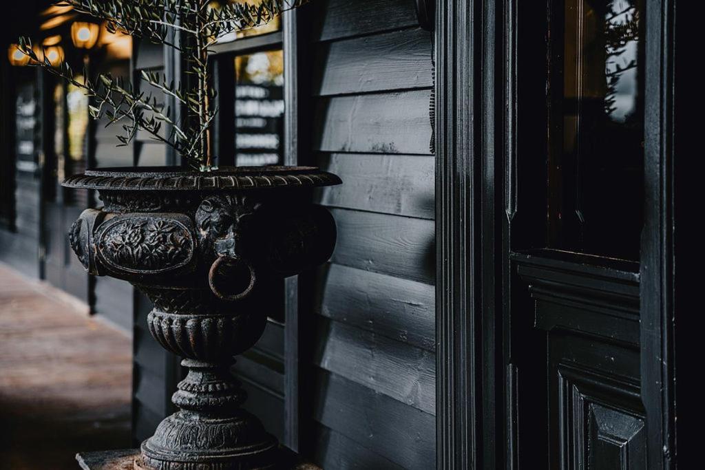 Hotel Bellinzona Daylesford Hepburn Springs Eksteriør bilde